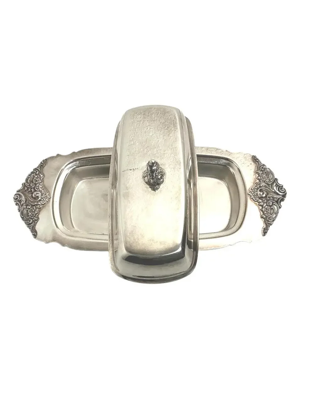 Baroque by Wallace 206 Silverplate Covered Butter Dish with Lid